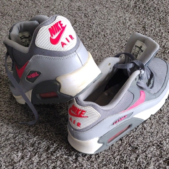 Nike Gray and Pink Athletic Shoes - Picture 5 of 9